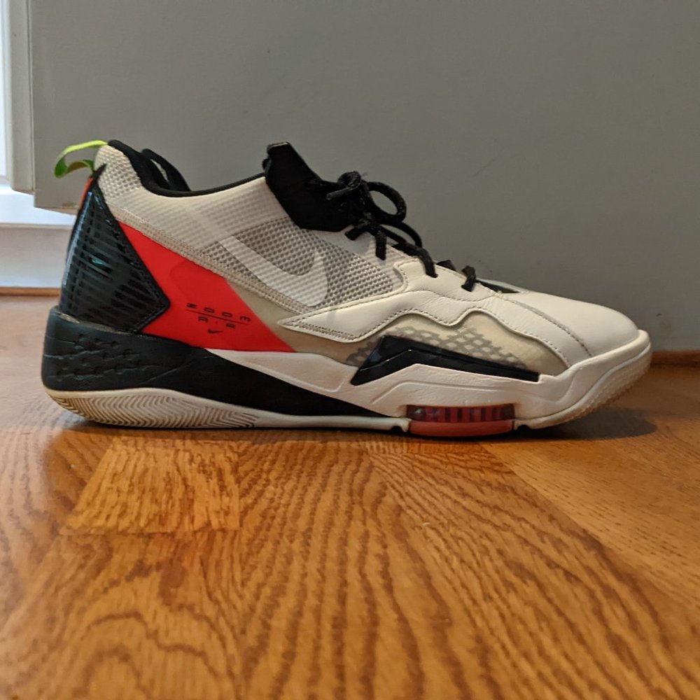 Jordan Zoom 92